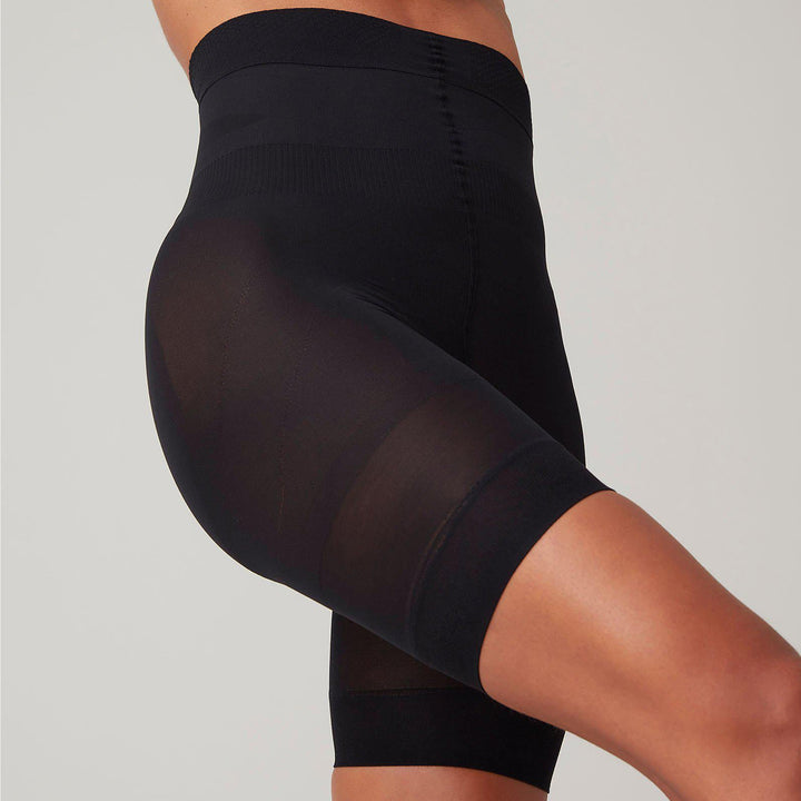 Julia shaping shorts, Svart