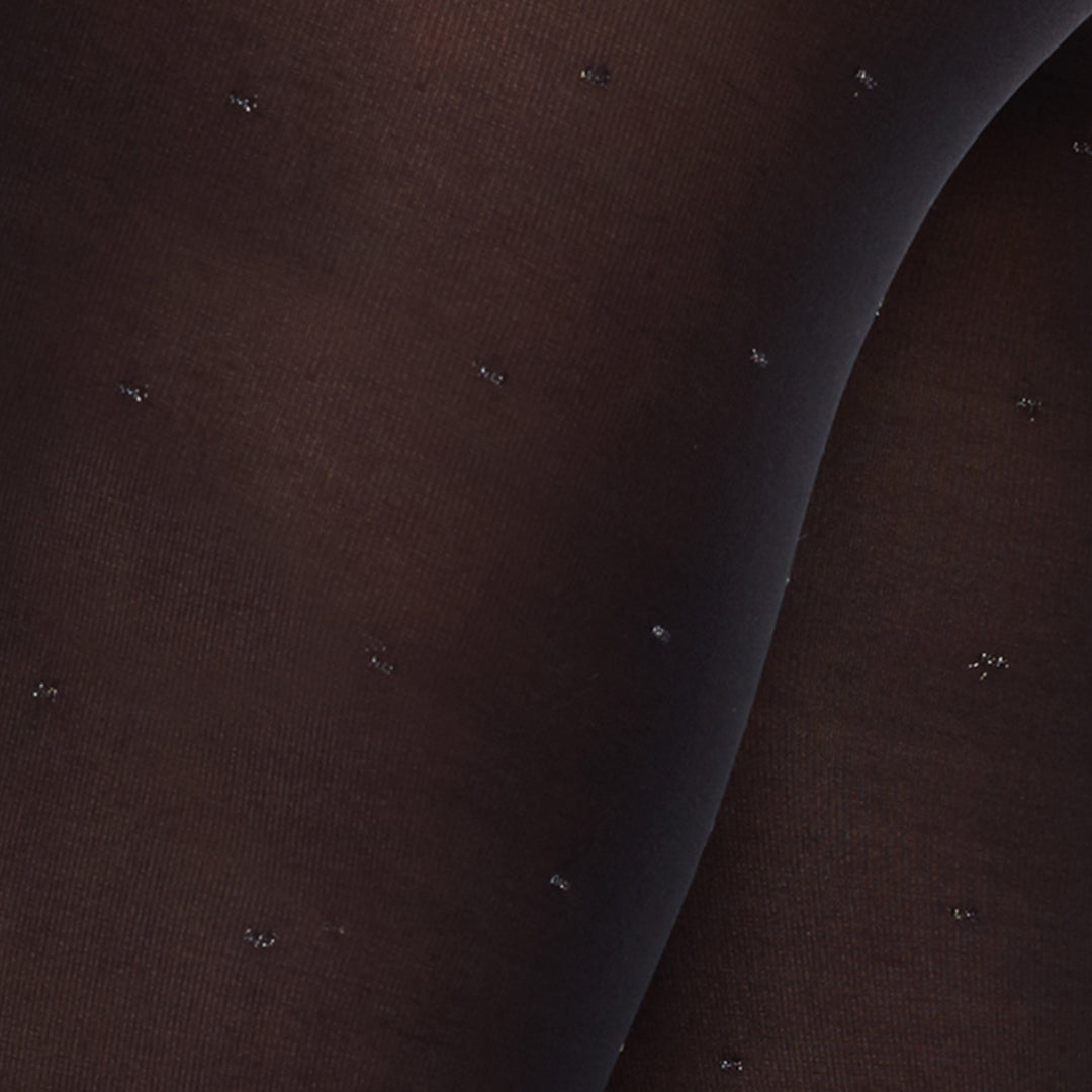 prickiga strumpbyxor